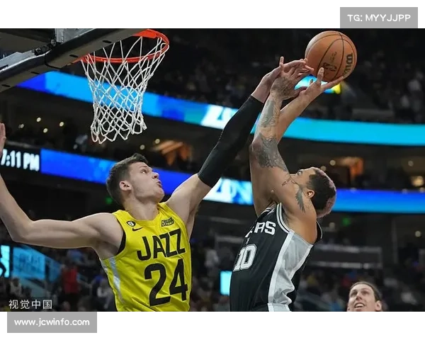 马尔卡宁砍下32分难救主 爵士队遗憾落败