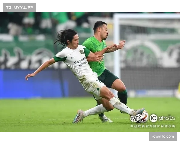 浙江队后防中坚卢卡斯受伤，预计将休战一个月